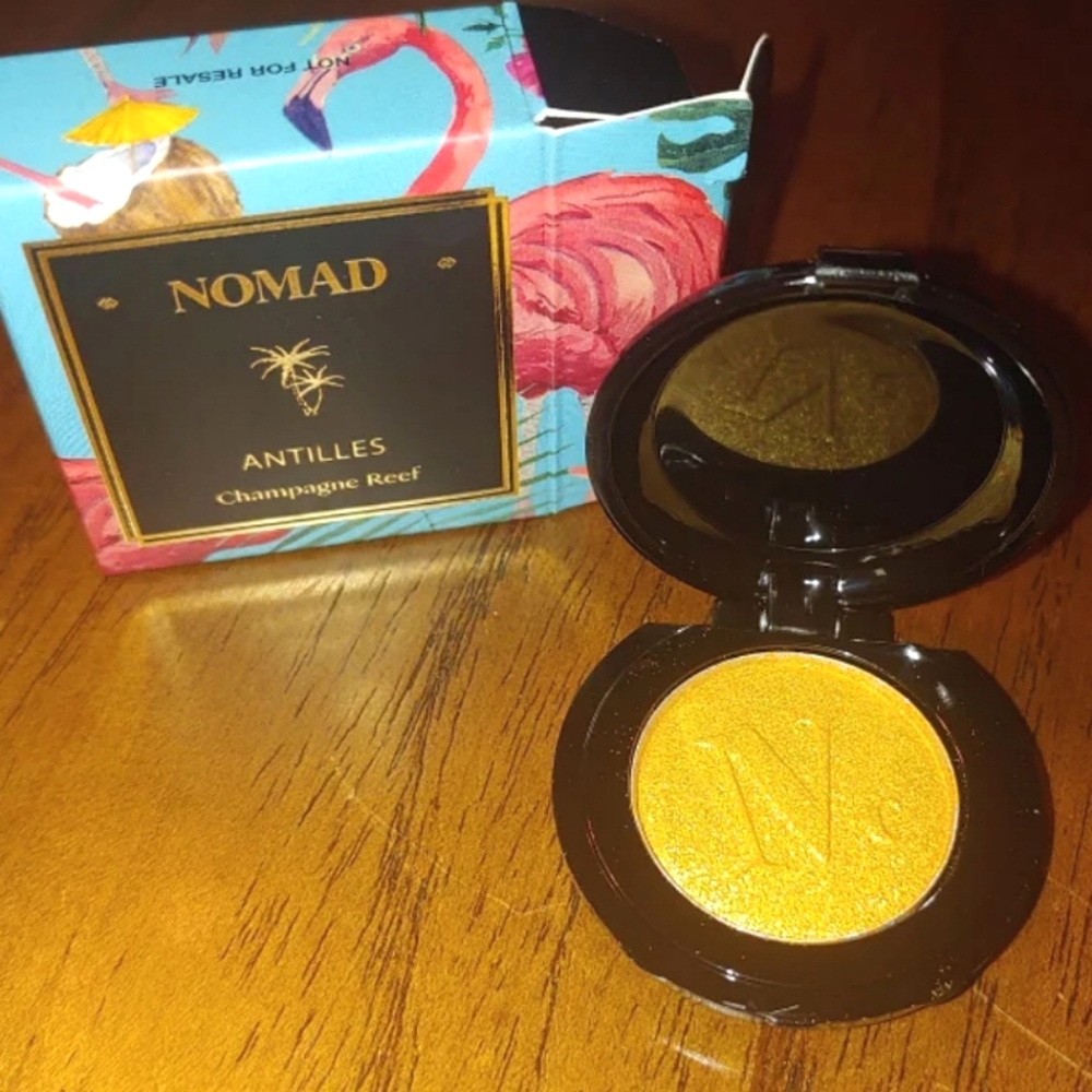 Champagne Reef Eyeshadow Antilles Intense Eyeshadow NOMAD COSMETICS